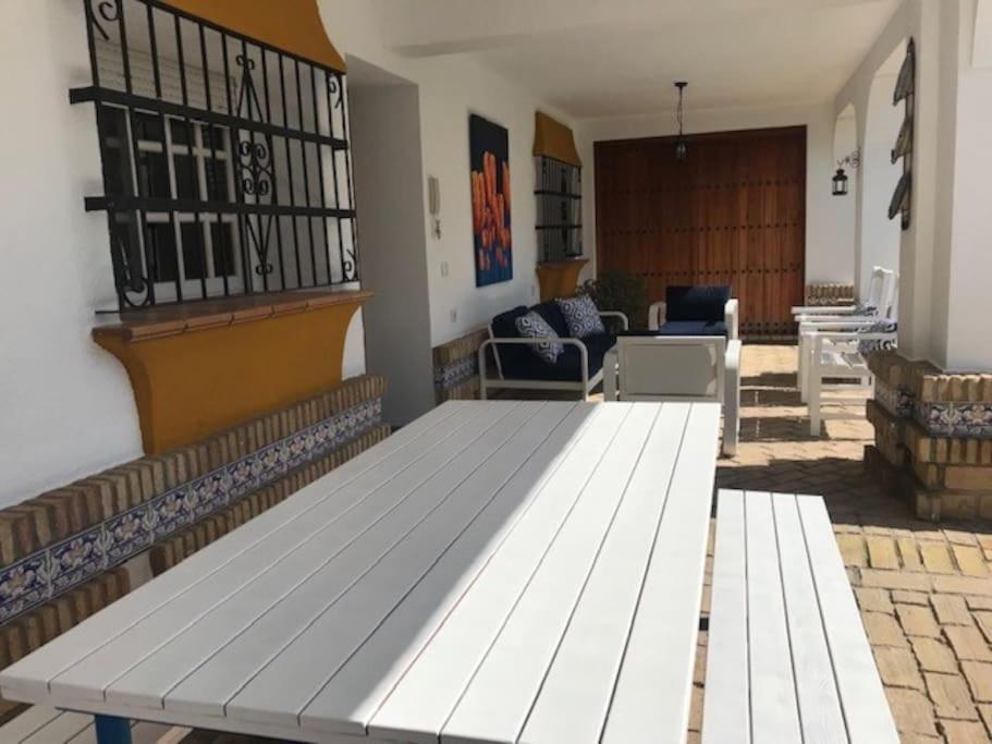 Villa El Magnolio Chiclana de la Frontera Esterno foto