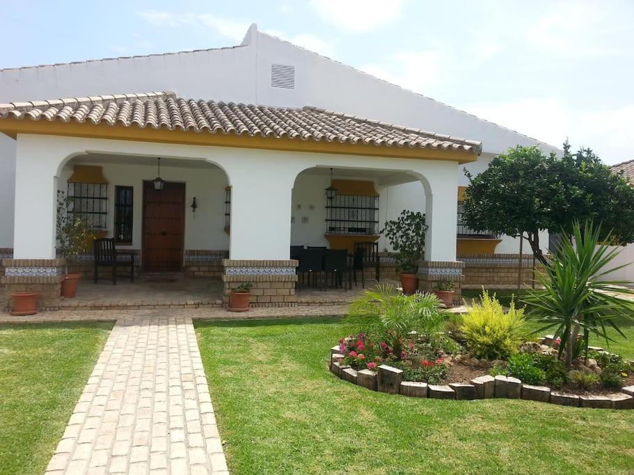Villa El Magnolio Chiclana de la Frontera Esterno foto
