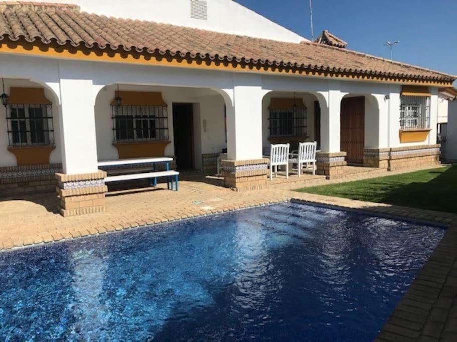 Villa El Magnolio Chiclana de la Frontera Esterno foto