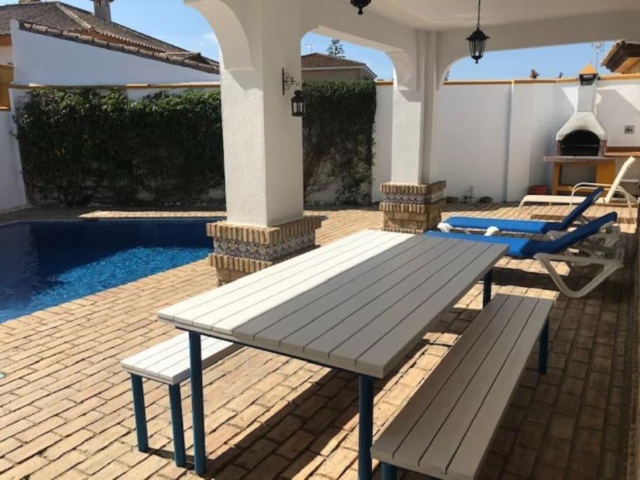 Villa El Magnolio Chiclana de la Frontera Esterno foto